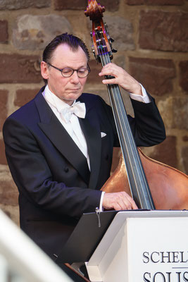 enis Wittberg und seine Schellack-Solisten - Konzert in Bad Vilbel © epaphoto.de/Friedhelm Herr