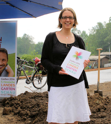 Beatrix Bauer Pressesprecherin der Landesgartenschau Gießen © dokuphoto.de