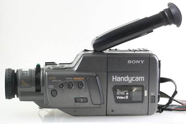 Videofilmen kam in Mode, ein CCD Camcorder