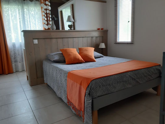 Chambre Nord lit 140x190
