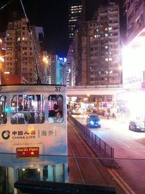 Straßenbahn fahren in Hongkong