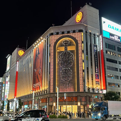 近隣画像 : 銀座三越伊勢丹