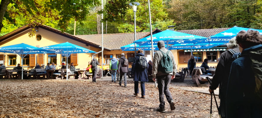 Ankunft zur Einkehr in der Kriegsberghütte.
