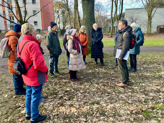 Begrüßung auf der Grenze zwischen Dornbusch und Eckenheim