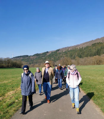 Gruppe 2 - Unterwegs auf dem Glan-Blies-Weg.