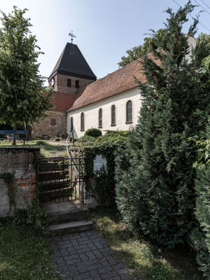 Autobahn- und Gemeindekirche St. Benedikt – Hohenwarsleben