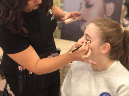 Maquilladora de eventos Zaragoza. centro comercial independencia