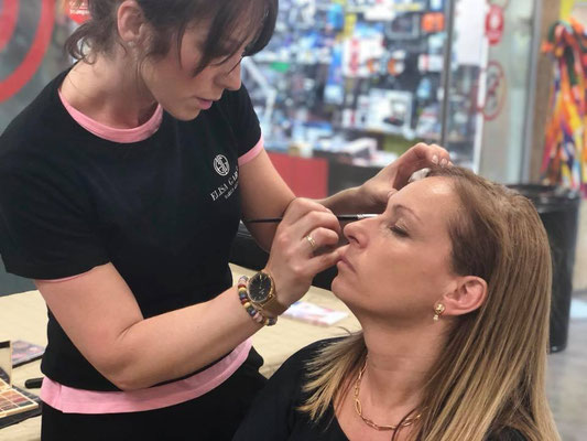 Maquilladora de eventos Zaragoza. centro comercial independencia