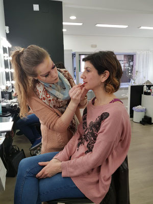 Curso maquillaje Zaragoza, estudiar maquillaje Zaragoza, academia maquillaje Zaragoza, escuela maquillaje Zaragoza, formación maquillaje Zaragoza, curso maquillaje Zaragoza, cursos de maquillaje Zaragoza.