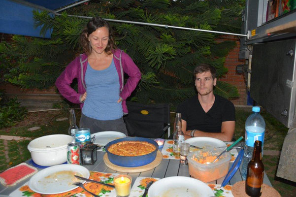 Eva & Michael prepare a Quiche Lorraine