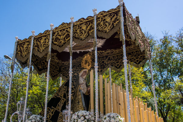 Semana Sante procession in Sevilla