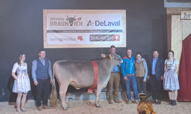 Rinder Champion Flura, Jan Pfyl & Nils Halter