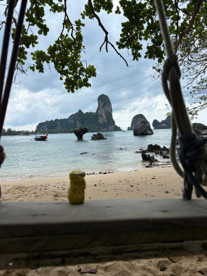 A Krabi Railay, en Tahïlande ...
