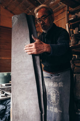Rizu Takahashi dans son atelier