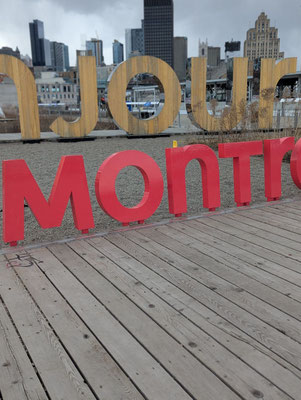 A Montréal ...