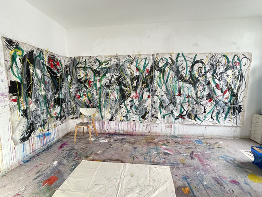 LOST IN MAZE, 180x600 cm, acrylic on canvas, Vienna/New York, 2022, photo: Reinhold Ponesch ©
