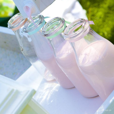 Detalle batidos de mesa dulce para bautizo baby bunny | Dulce Dorotea