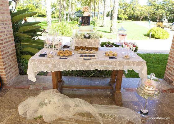 Imagen de la mesa dulce para boda estilo chalk board de Dulce Dorotea 