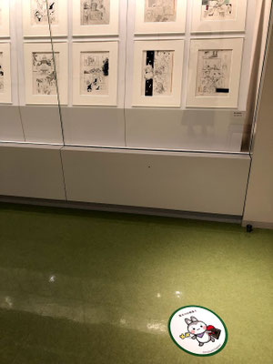 ファンの方のお声をくみ取り、読み切りでは「魔法の砂糖菓子」、連載では「銀曜日のおとぎばなし」をそれぞれ一話分まるごと展示していただきました。