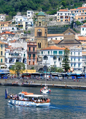 Widok na Amalfi od strony morza