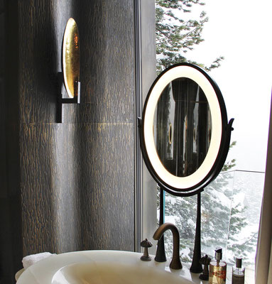 Murs et miroir en bronze pour une résidence privée - Suisse