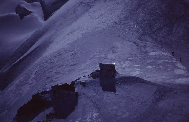 Die Vallot-Unterstandshütte auf 4.372 m