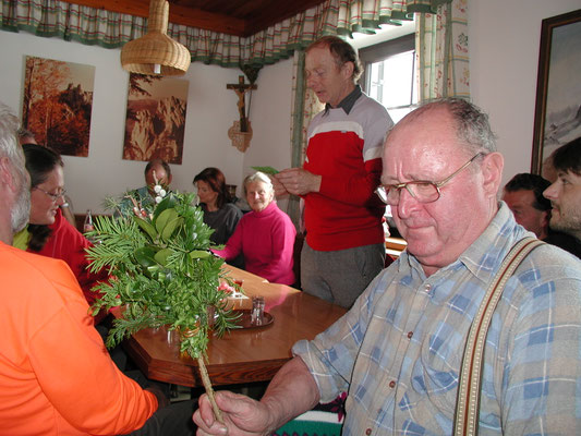 Erinenrung an 28 Mal Palmbuschentragen zum Hochleckenhaus