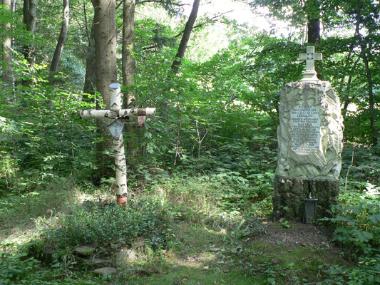 Gedenkstätte für den April 1945 im Böhmerwald bei Waldmünchen