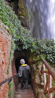 Monasterio de Piedra - Abstieg in die Gruta Iris ...