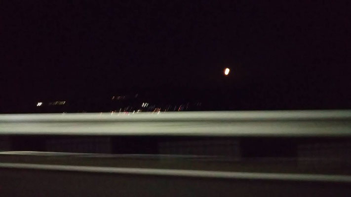 りえ＆ゆうき／2022.10.14 20∶30／香川県高松市屋島、タクシー車内