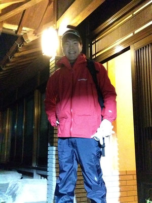 未明の5:30出発
