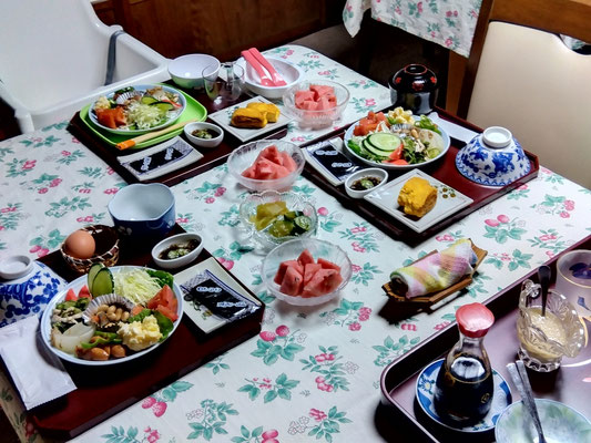 朝食(内容は時期によって変わります)