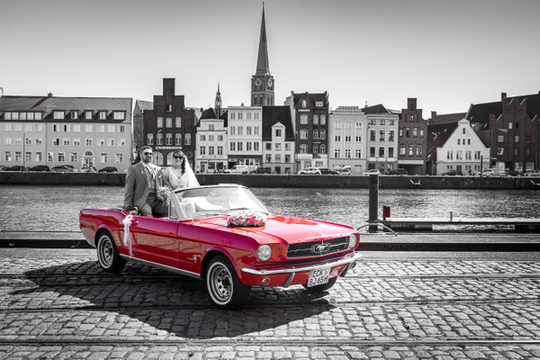 Auto mit Brautpaar Aumühle.