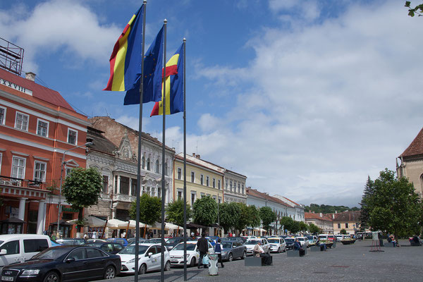 17.06. Cluj: Piața Unirii
