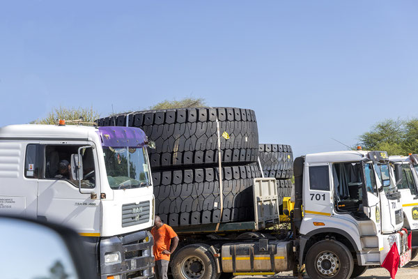 23.03. Über Divundu fahren wir heute nach Rundu.