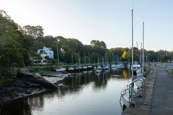 Zur Morgenstunde haben wir Pont Aven fast für uns alleine, schön!
