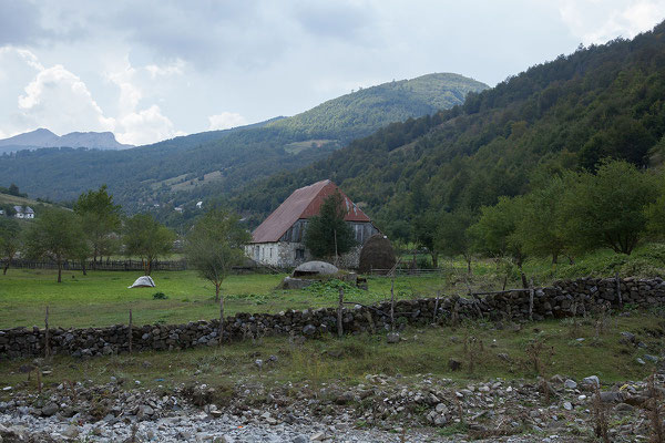 14.9. SH20 zwischen Vermosh und Tamarë