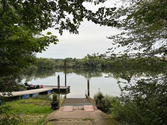 17.09. Der Camping Château De Bouafles liegt an der Seine.