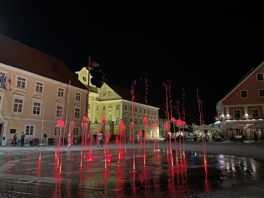 Hauptplatz/Glavni trg