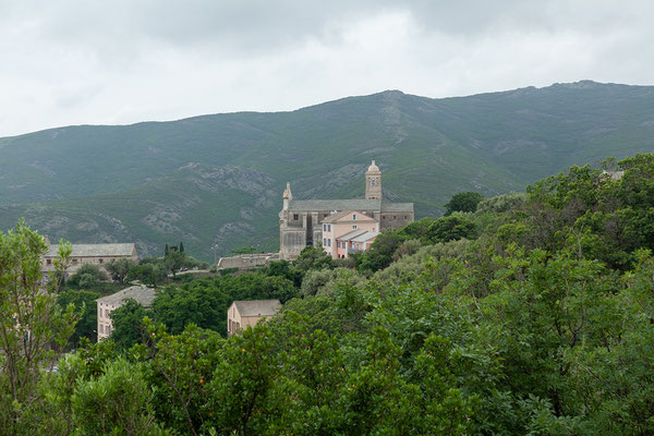 28.05. Auf dem Weg nach Barcaggio mit Blick auf Rogliano