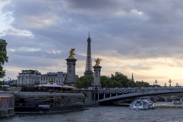 Pont Alexandre III & Tour Eiffel