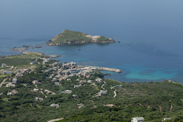 29.05. Blick auf Centuri Port