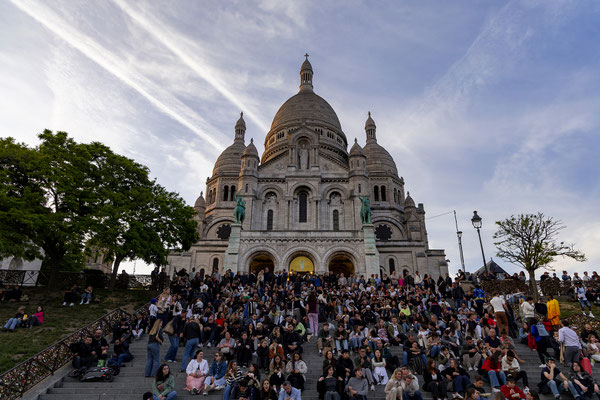 Sacré-Cœur - viele wollen den schönen Sonnenuntergang genießen!