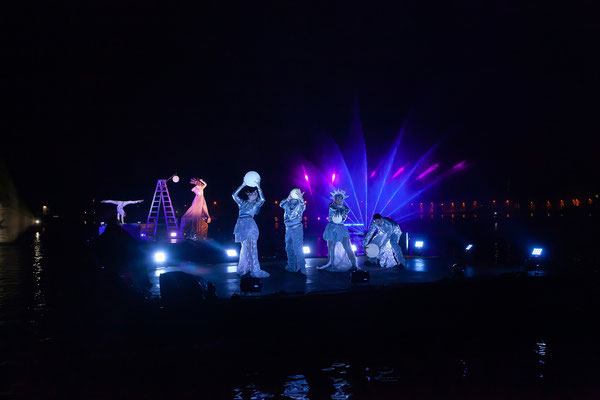 10.02. Arsenale - Water Show