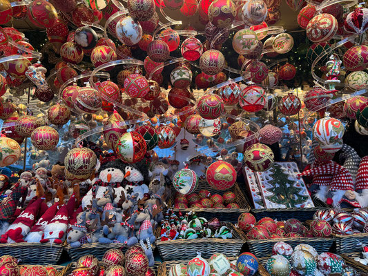 Christkindlmarkt am Rathausplatz