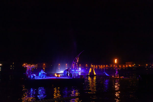10.02. Arsenale - Water Show