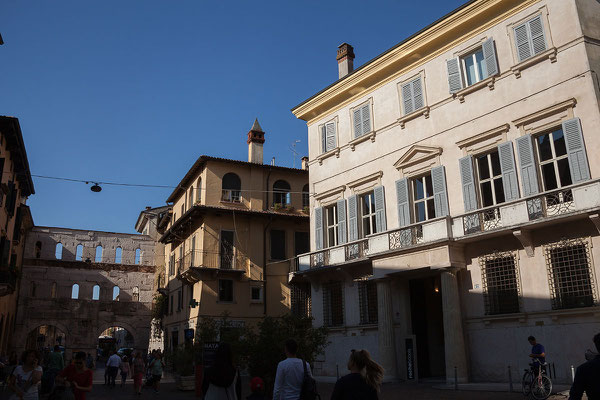 24.09. Verona - Piazza delle Erbe