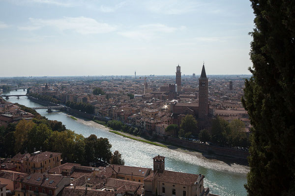 23.09. Verona - Vom Castel San Pietro bietet sich ein hervorragender Blick auf die Altstadt