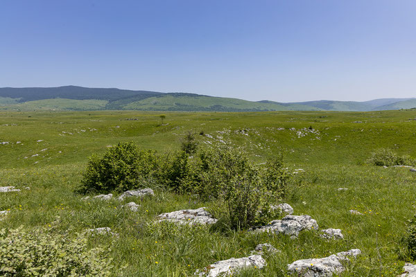 Kraterlandschaft rund um Rore