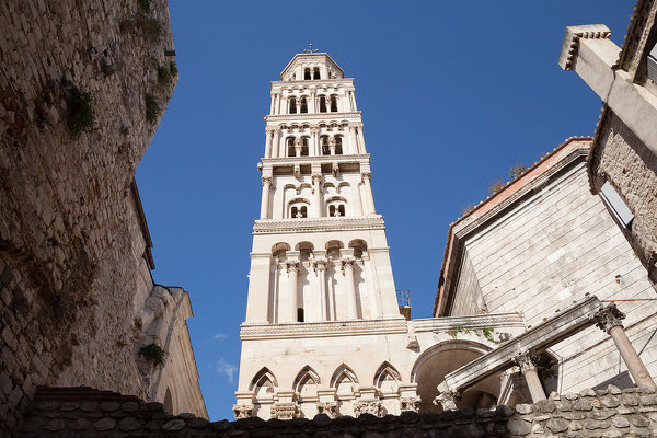 22.09. Split - Der Diokletianspalast ist eines der besterhaltenen Bauwerke der Antike (Kathedrale Sv. Duje). 